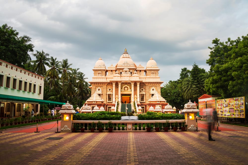 Explore the Best of Chennai and Beyond with Zoomcar